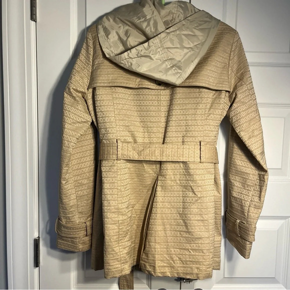 Johnston & Murphy Women’s Coat With Belt   Size Large - Picture 8 of 12